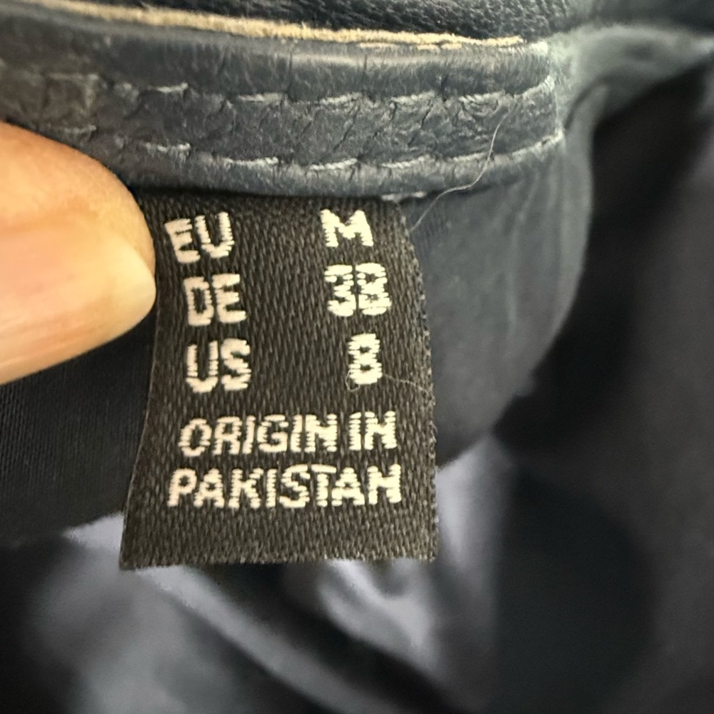 Overland Leather Jacket - Picture 11 of 16